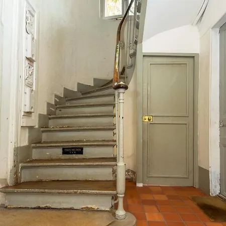 Veeve - Jardin Du Luxembourg Studio Parigi